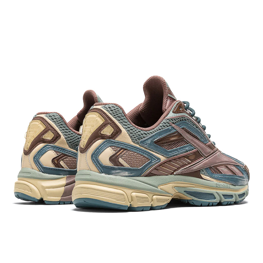 極美品 raw life factory RLF Night LOW Reebok LTD Premier Road Ultra 