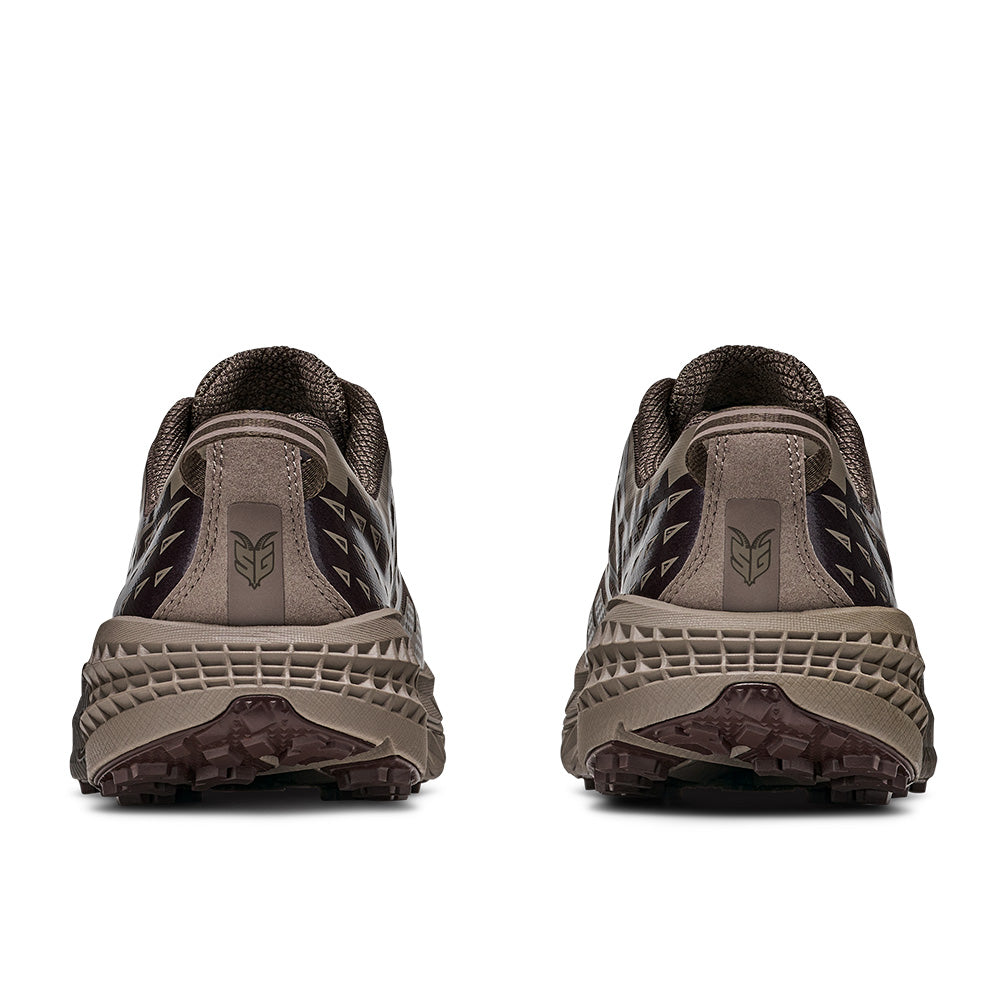 Hoka Speedgoat 2 "Pebble"