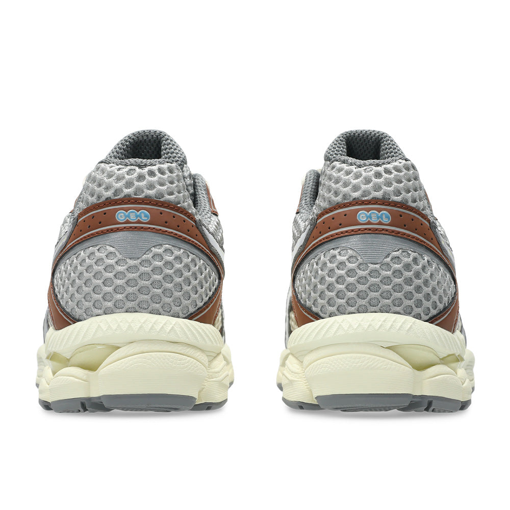 Emmi X Asics Gel Cumulus 16