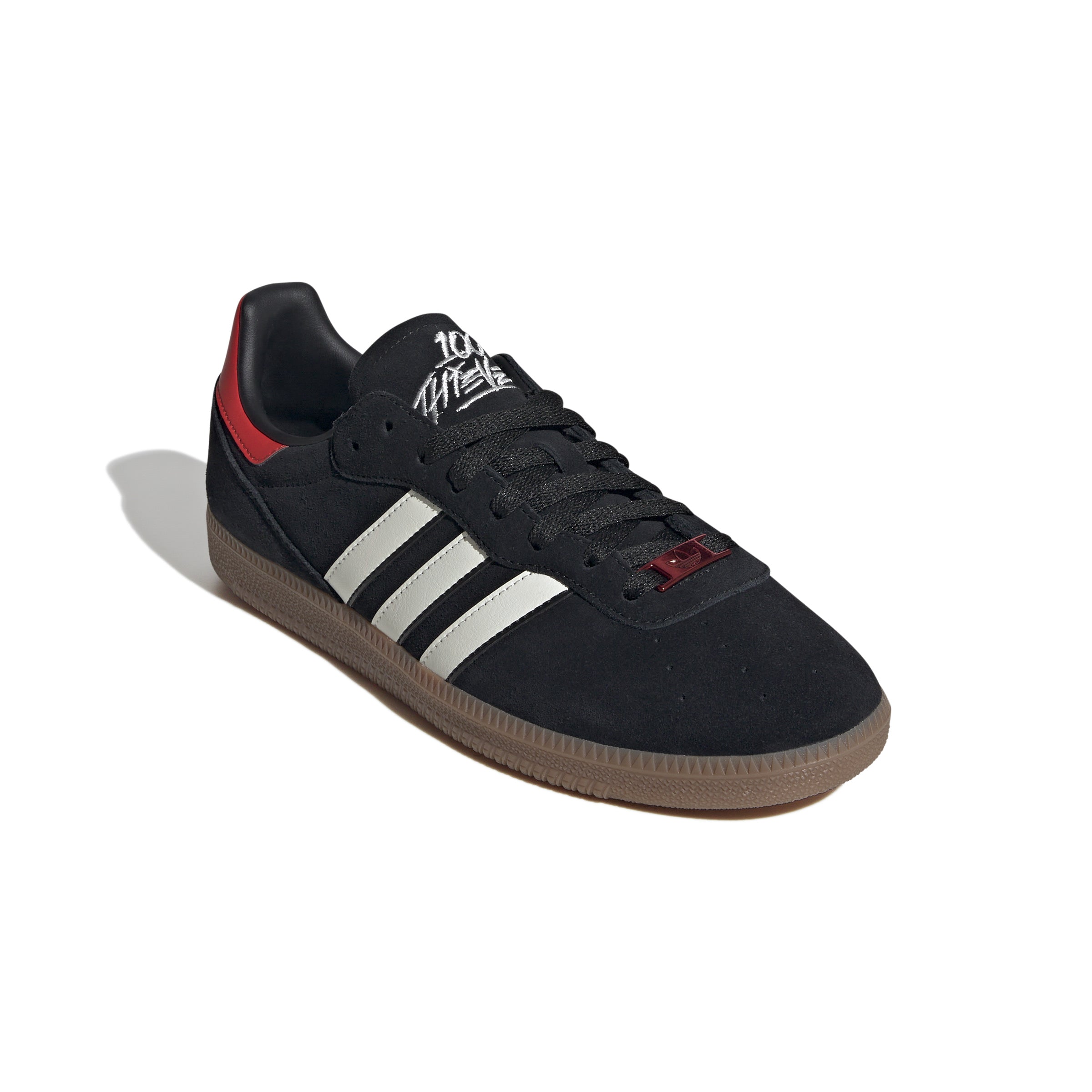 JH9125_6_FOOTWEAR_Photography_