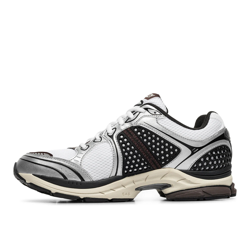 Saucony Triumph 4 QS "Chrome"