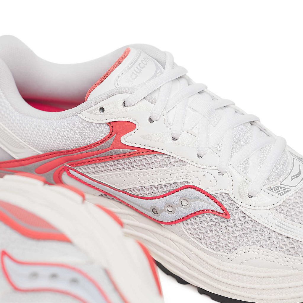 Saucony ProGrid Omni 9 TMY "Coral"