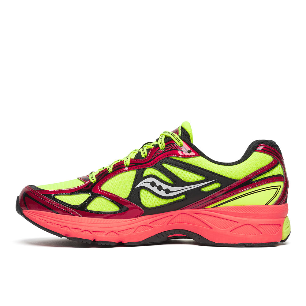 ハナリンゴ Saucony Progrid Guide 7 