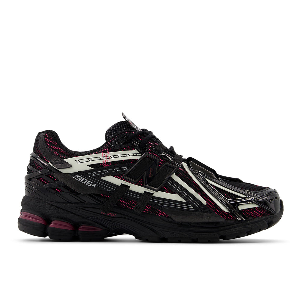 New Balance 1906A Tech Explosion