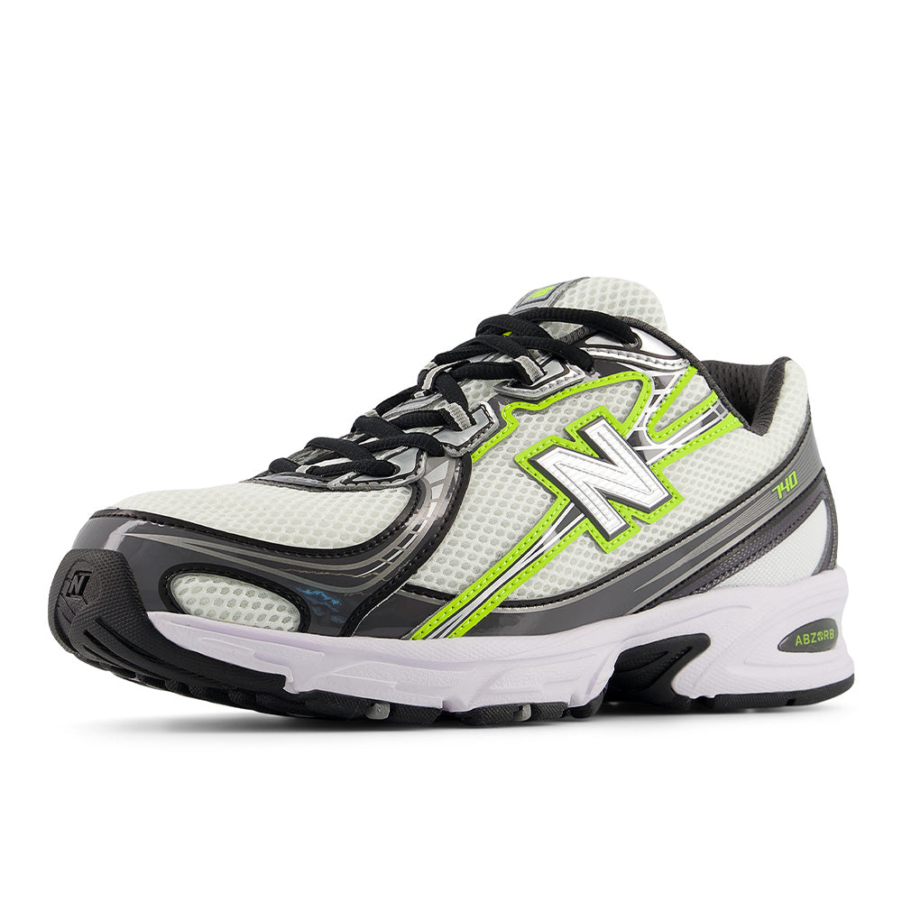 New Balance 740 