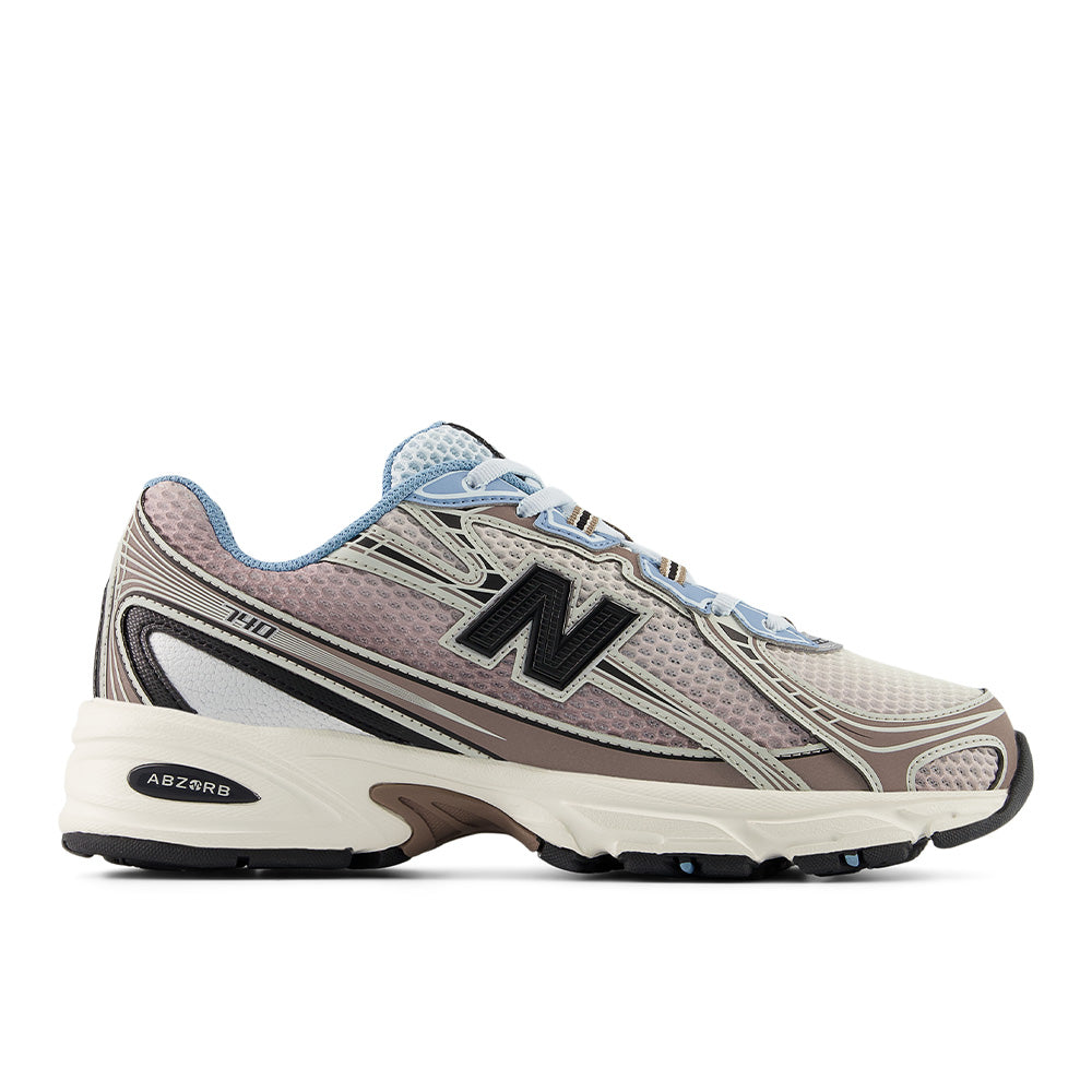 New Balance 740