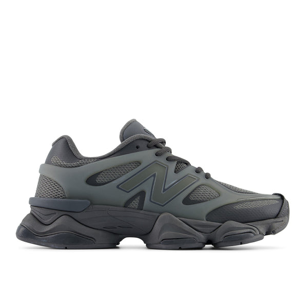 アンジェル New Balance 9060 Caged 