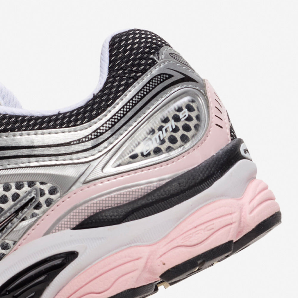 Saucony Progrid Omni 9 "Silver Pink"