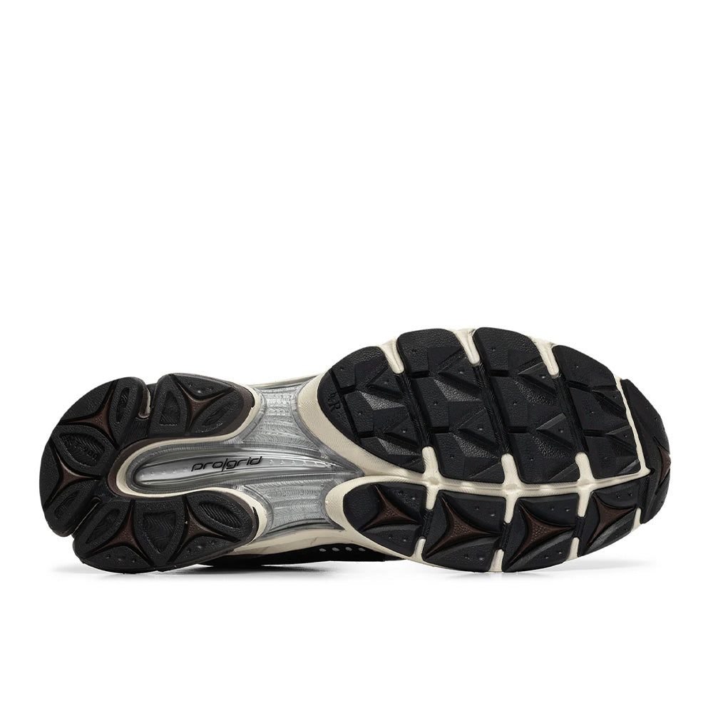 Saucony Triumph 4 QS "Chrome"