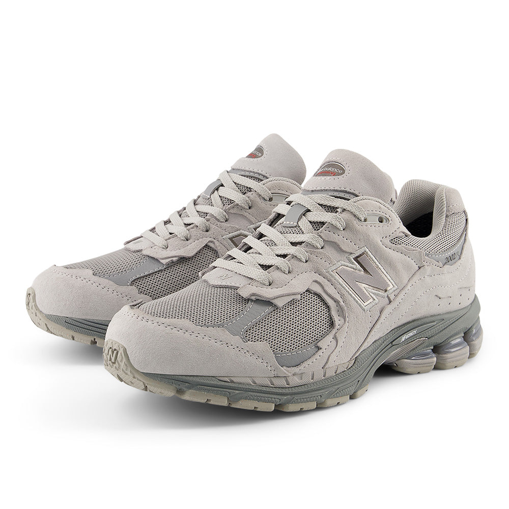 New Balance 2002 GOR-TEX Protection Pack 2.0 - Grey