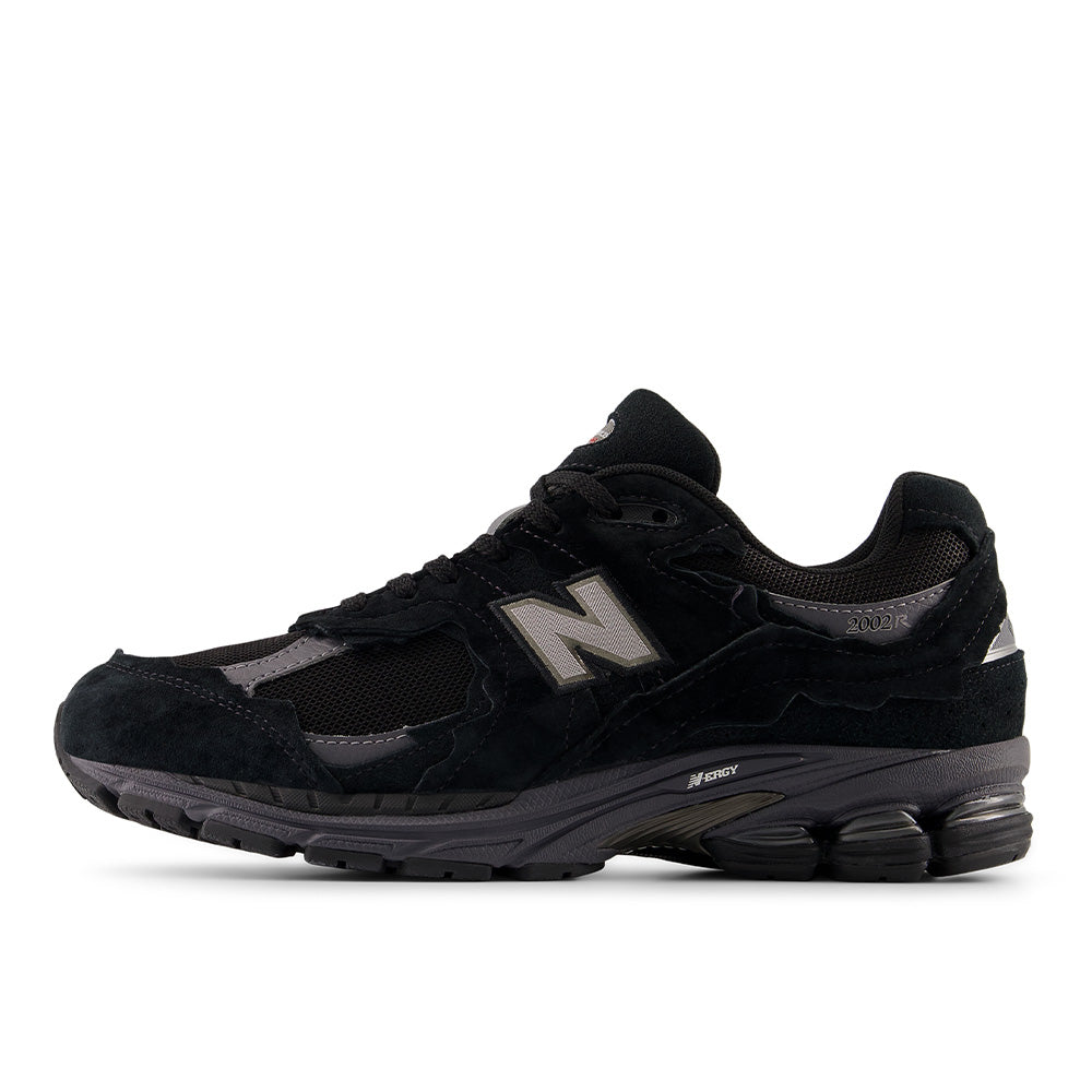 New Balance 2002 GOR-TEX Protection Pack 2.0 - Black