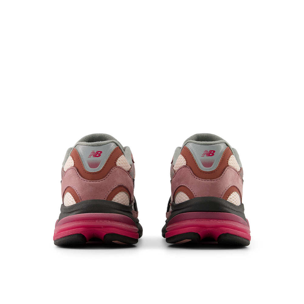 ジュアーニページ New Balance Abzorb 2010 'Rosewood