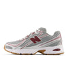 New Balance 740 