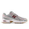 New Balance 740 