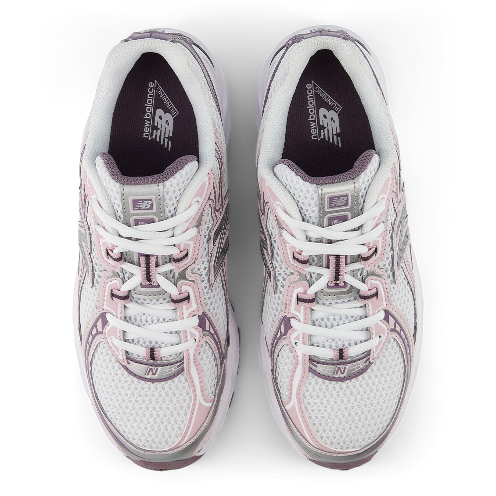 New Balance 740 