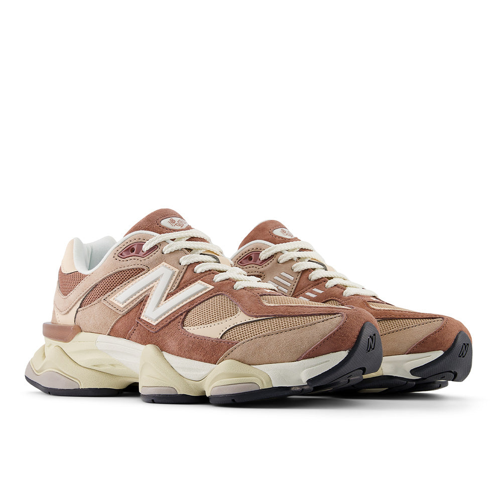 New Balance 9060 Sparrow