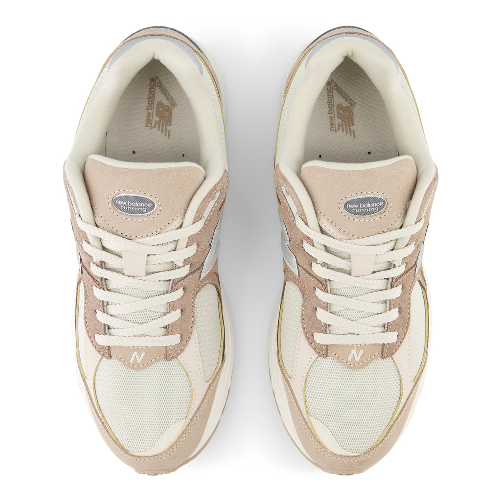 New Balance 2002r Driftwood