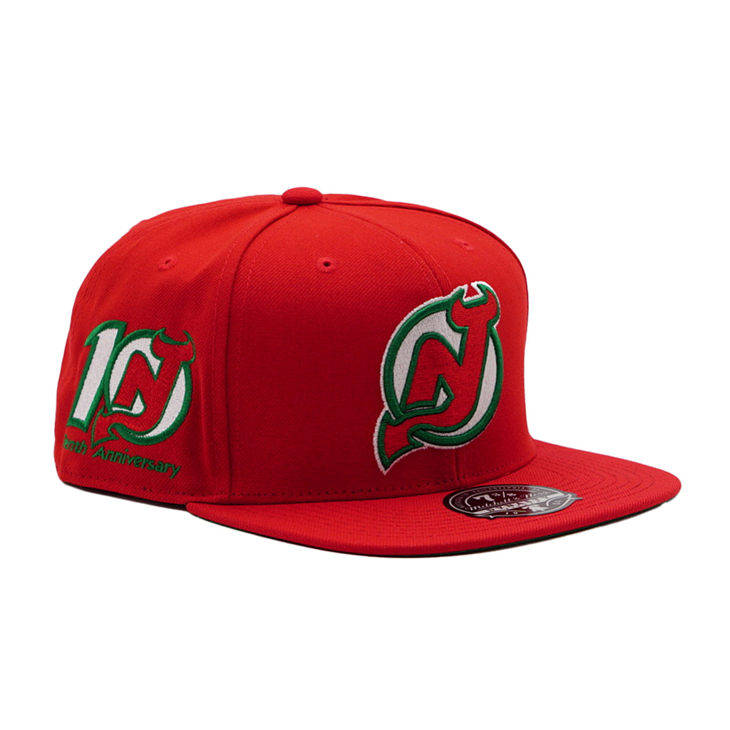 Mitchell & Ness NHL New Jersey Devils Vintage Cream Snapback Hat